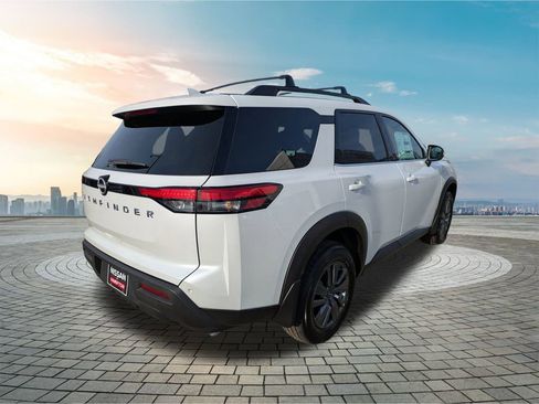 New 2025 Nissan Pathfinder SV w/ Cargo Package image 4