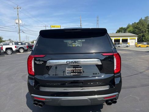 Used 2021 GMC Yukon Denali w/ Denali Premium Package AWD/4WD image 29