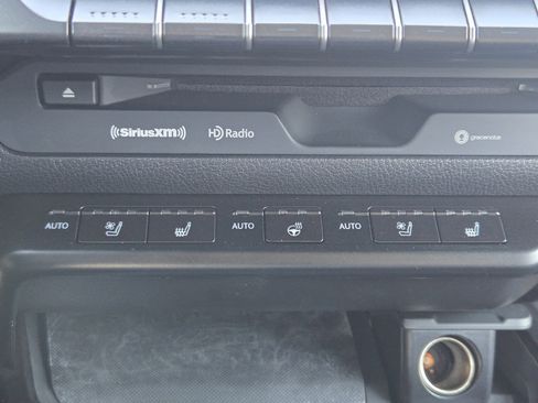 Used 2021 Lexus UX 200 w/ Premium Package image 21