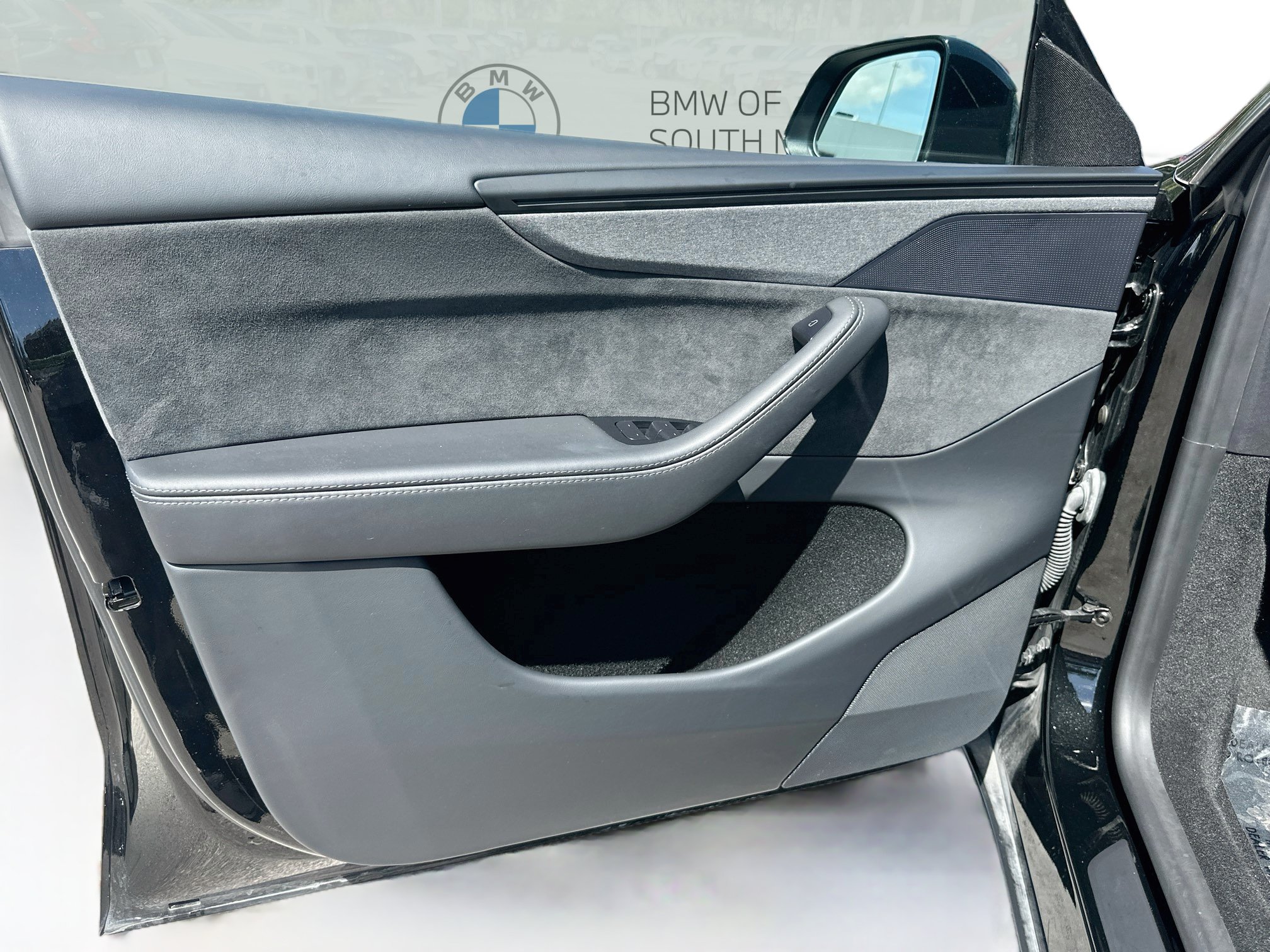 Used 2026 Tesla Model Y AWD image 16