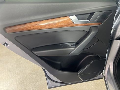 Certified 2023 Audi Q5 2.0T Premium w/ Convenience Package image 21