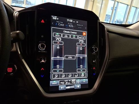 Certified 2025 Subaru Crosstrek 2.0i Premium image 17