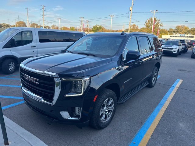 Used 2022 GMC Yukon SLE w/ Max Trailering Package AWD/4WD image 1