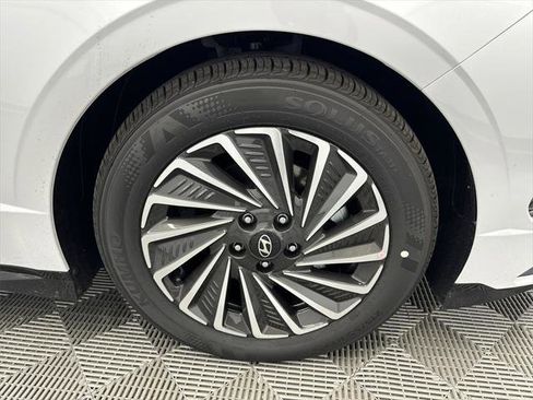New 2025 Hyundai Sonata SEL image 13