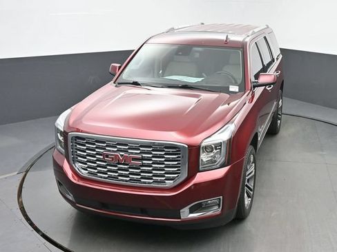 Used 2020 GMC Yukon Denali w/ Denali Ultimate Package AWD/4WD image 40