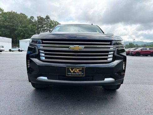 Used 2023 Chevrolet Tahoe High Country w/ Premium Package 2 AWD/4WD image 11