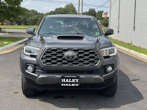 Used 2021 Toyota Tacoma TRD Sport w/ Technology Package AWD/4WD image 24