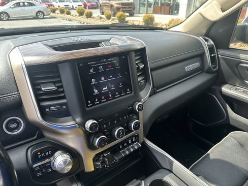 Used 2020 RAM 1500 Laramie AWD/4WD image 45