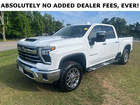 Used 2026 Chevrolet Silverado 2500 LTZ AWD/4WD image 2
