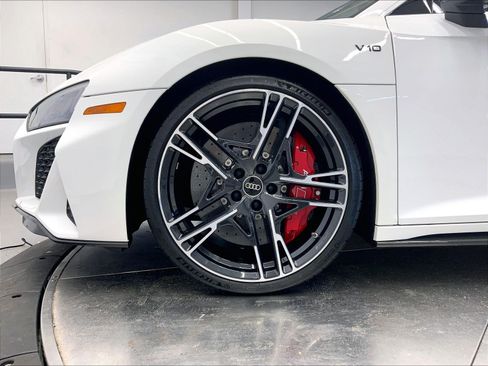 Used 2023 Audi R8 V10 performance AWD/4WD image 8