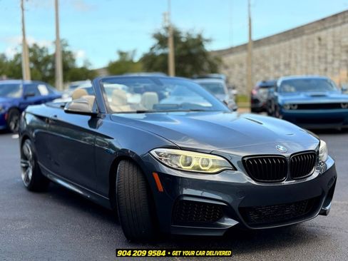 Used 2015 BMW M235i Convertible RWD image 8