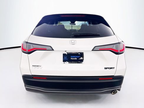 Used 2024 Honda HR-V Sport image 6