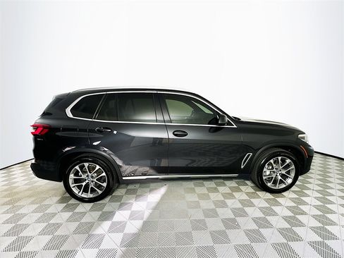 Used 2020 BMW X5 xDrive40i w/ Premium Package image 8