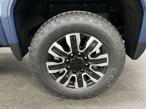 New 2026 GMC Sierra 2500 Denali Ultimate image 70