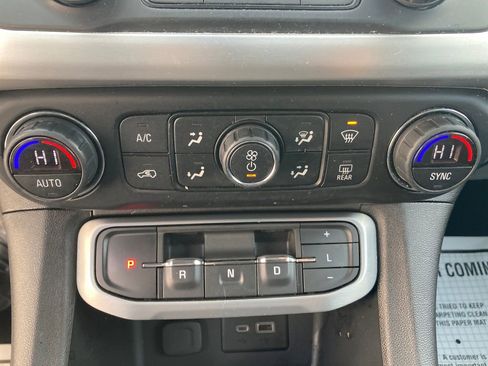 Used 2021 GMC Acadia SLE w/ Driver Convenience Package image 25