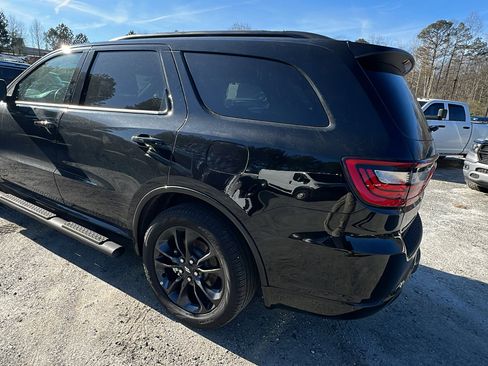 Used 2025 Dodge Durango R/T image 11