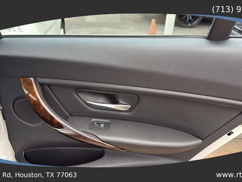 Used 2014 BMW 328i Sedan RWD image 32