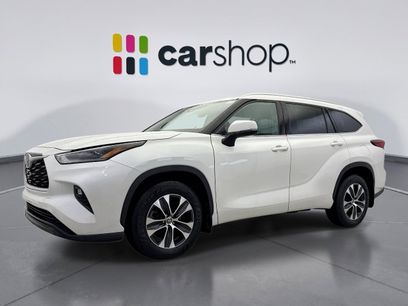 Used 2021 Toyota Highlander XLE