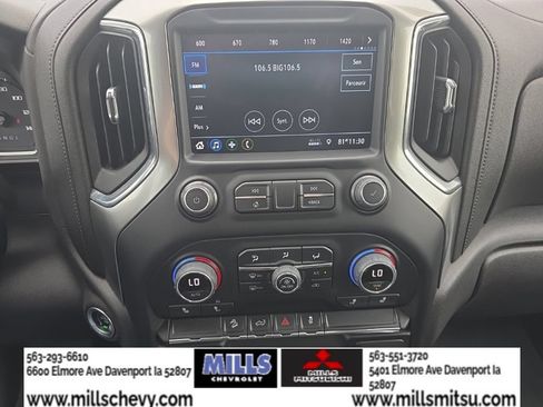 Used 2022 Chevrolet Silverado 1500 LT Trail Boss w/ Bed Protection Package AWD/4WD image 13