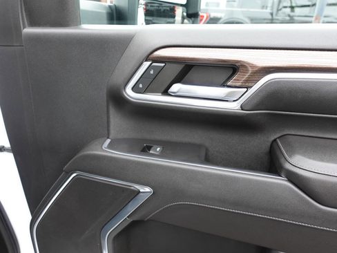 Used 2024 Chevrolet Silverado 2500 LT w/ All Star Edition image 37