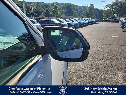 New 2026 Volkswagen Atlas Peak Edition image 19