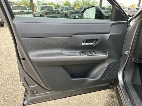 New 2026 Nissan Kicks SV w/ SV Premium Package image 8