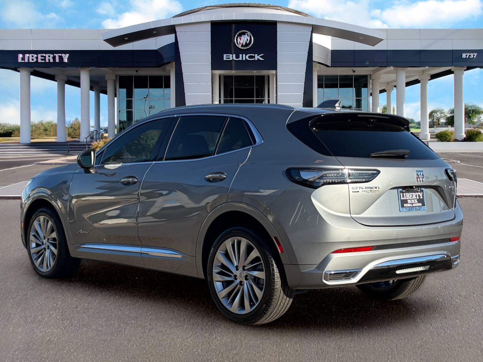 Used 2025 Buick Envision Avenir AWD/4WD image 7
