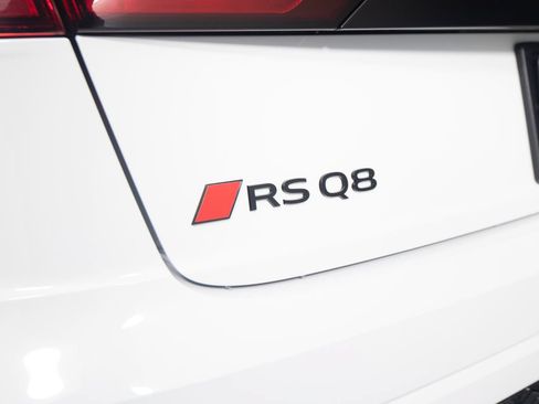 Used 2026 Audi RS Q8 performance AWD/4WD image 44