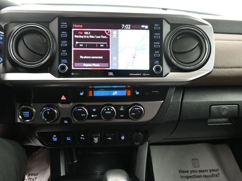 Used 2023 Toyota Tacoma Limited image 20