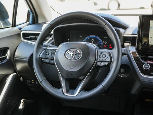 Certified 2026 Toyota Corolla Cross LE FWD image 15