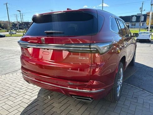 New 2026 Buick Enclave Avenir image 9