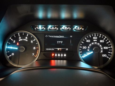 Used 2020 Ford F150 XLT w/ Equipment Group 302A Luxury image 8