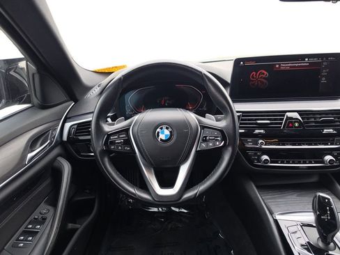Used 2021 BMW 530i w/ Convenience Package image 12