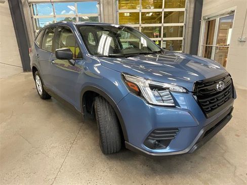 Used 2022 Subaru Forester image 7
