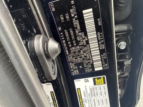 Used 2023 Toyota Corolla Cross LE FWD image 26