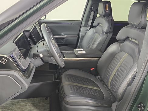 Used 2023 Rivian R1S Adventure Quad AWD/4WD image 20