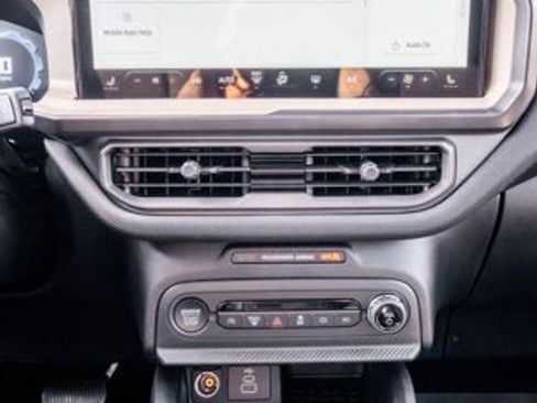 Used 2025 Ford Bronco Sport Big Bend w/ Convenience Package image 21