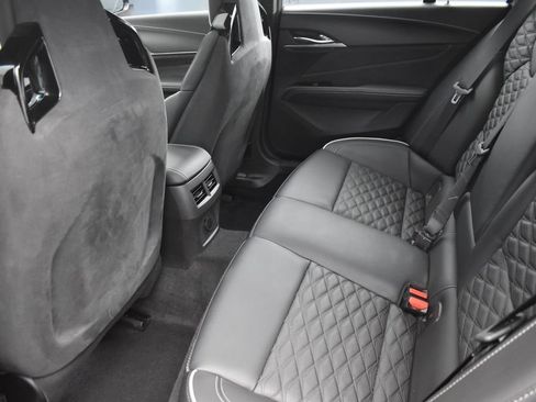Used 2022 Cadillac CT4 V Blackwing w/ Carbon Fiber 1 Package RWD image 22