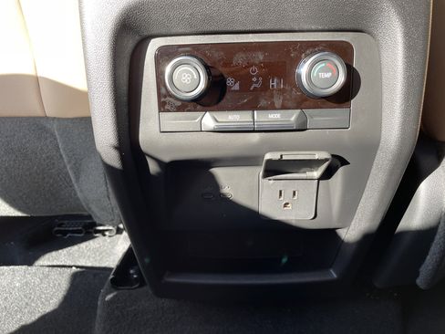 New 2026 Buick Enclave Preferred w/ Power Package image 65