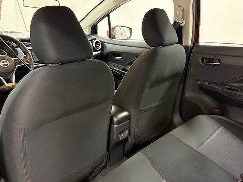 Used 2025 Nissan Versa SV FWD image 24
