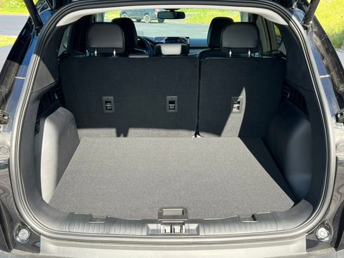 New 2024 Ford Escape SE w/ PHEV Premium Package FWD image 35