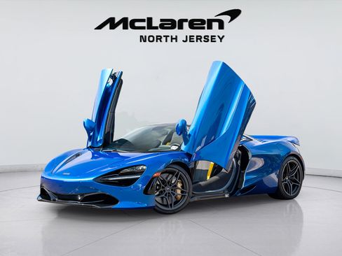 Used 2022 McLaren 720S Spider RWD image 19