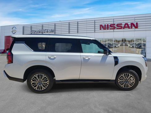 New 2026 Nissan Armada SL w/ Captain's Chari Seat Package AWD/4WD image 4