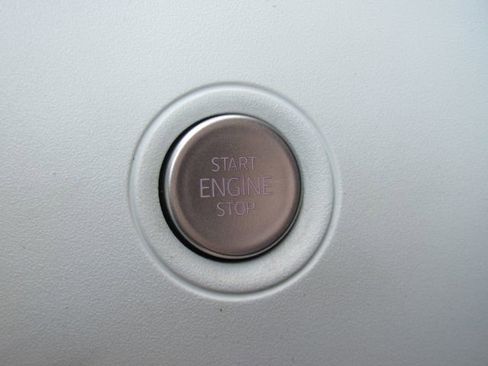 Used 2021 Volkswagen ID.4 1st Edition image 42