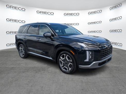 Used 2024 Hyundai Palisade SEL FWD image 1