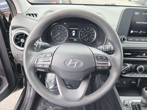 Used 2023 Hyundai Kona SEL AWD/4WD image 18