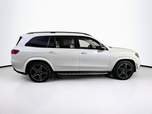 Used 2022 Mercedes-Benz GLS 450 4MATIC image 4