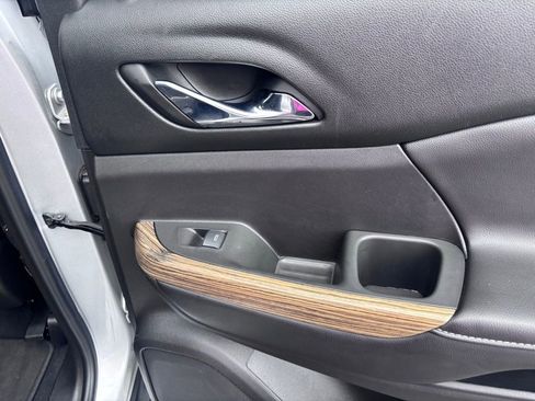 Used 2019 GMC Acadia Denali w/ Technology Package image 41