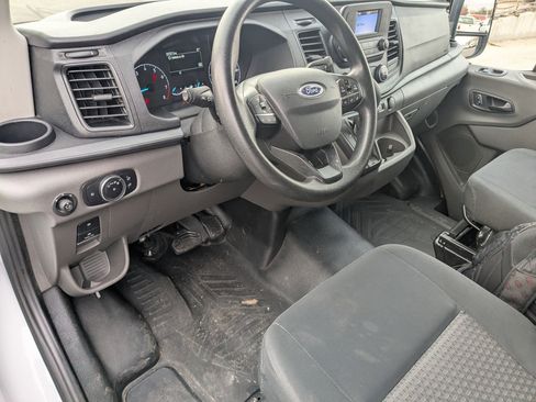 Used 2024 Ford Transit 250 Low Roof w/ Exterior Upgrade Package image 16