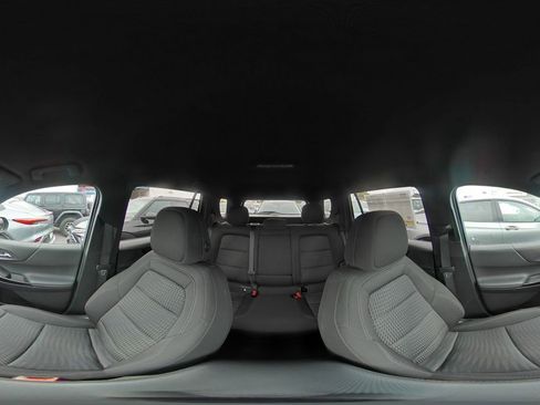 Used 2025 Chevrolet Equinox LT image 41